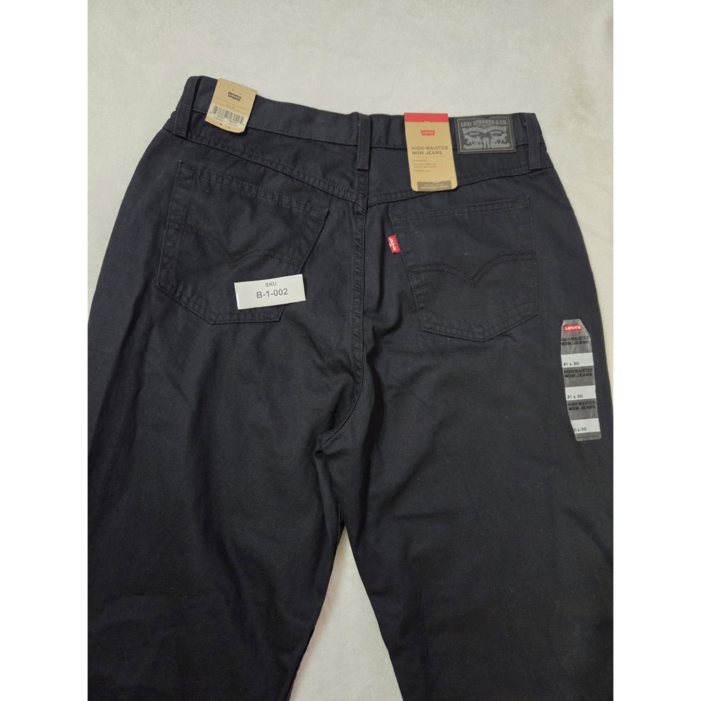 NEW Levis Jeans Womens 31 Dark Black Denim Pants High Waisted Mom Tapered Leg